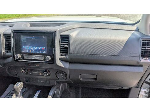 Used 2022 Nissan Frontier S image 29