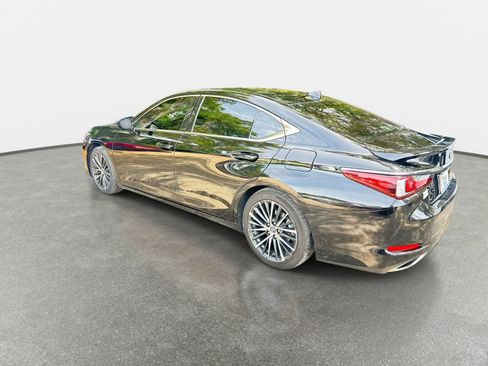 Used 2024 Lexus ES 350 w/ Premium Package FWD image 6