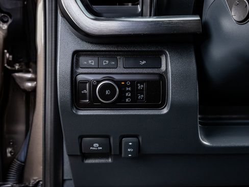 Used 2023 Ford F450 Lariat w/ Lariat Ultimate Package image 22