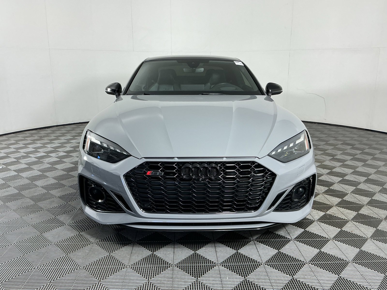 Used 2021 Audi RS 5 w/ Dynamic Package AWD/4WD image 2