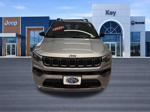 Used 2023 Jeep Compass High Altitude AWD/4WD image 11