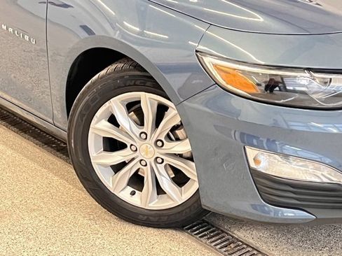 Certified 2024 Chevrolet Malibu LT image 2