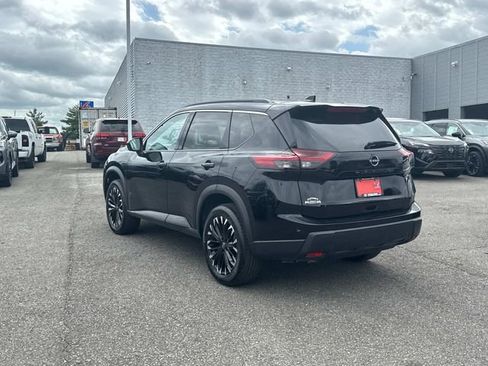 New 2026 Nissan Rogue SV FWD image 6