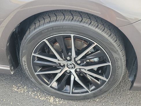 Certified 2024 Toyota Camry SE FWD image 8