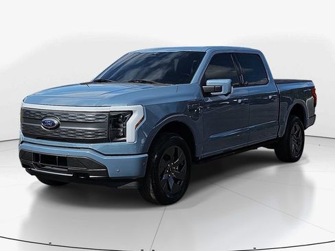Used 2023 Ford F150 Lightning Lariat w/ Equipment Group 511A High AWD/4WD image 11