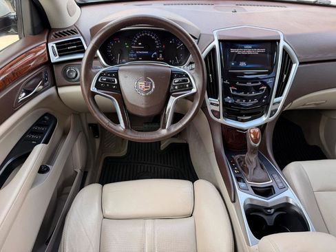 Used 2015 Cadillac SRX Premium FWD image 4