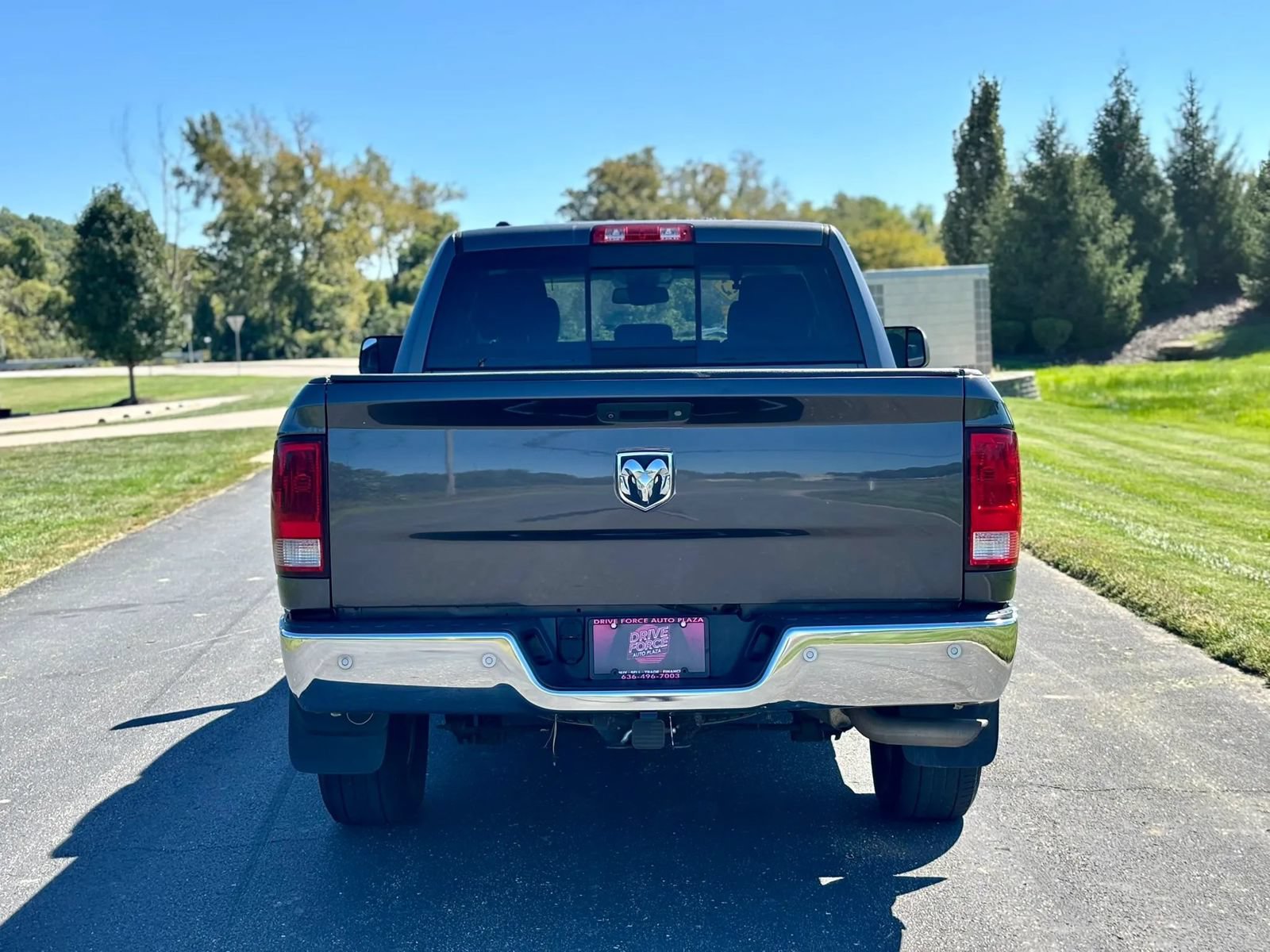 Used 2015 RAM 1500 Outdoorsman AWD/4WD image 7
