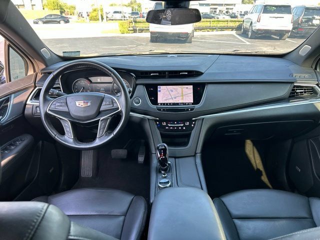 Used 2025 Cadillac XT5 Premium Luxury FWD image 18
