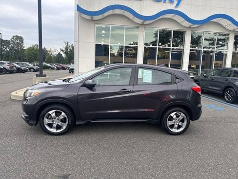 Used 2016 Honda HR-V LX image 5