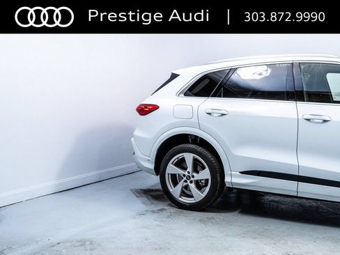 Used 2025 Audi Q5 Premium w/ Premium Plus AWD/4WD image 11