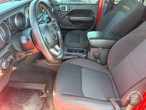 Used 2021 Jeep Gladiator Mojave w/ LED Lighting Group AWD/4WD image 13