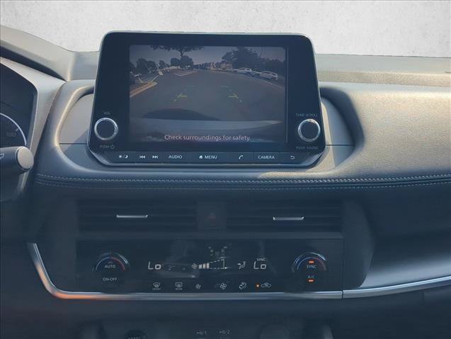 Used 2024 Nissan Rogue SV AWD/4WD image 20
