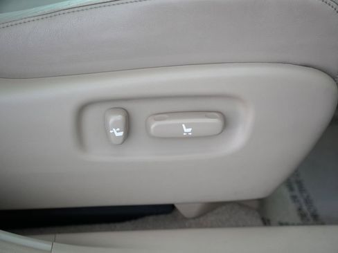 Used 2008 Toyota Highlander Limited AWD/4WD image 56