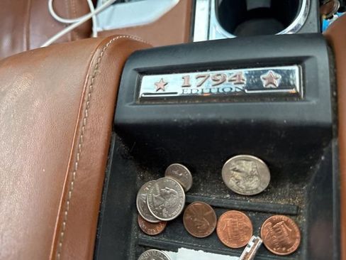 Used 2019 Toyota Tundra 1794 Edition image 17