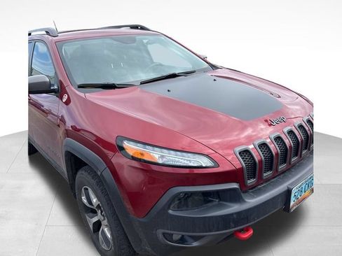 Used 2015 Jeep Cherokee Trailhawk w/ Comfort/Convenience Group AWD/4WD image 1