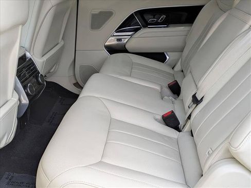 Certified 2025 Land Rover Range Rover Long Wheelbase SE AWD/4WD image 20