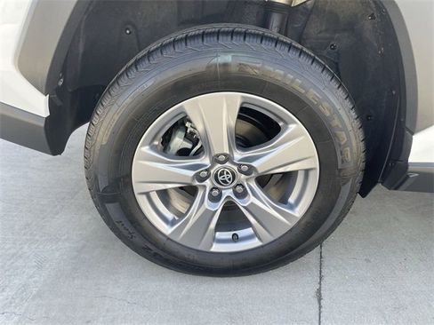 Used 2023 Toyota RAV4 XLE image 32