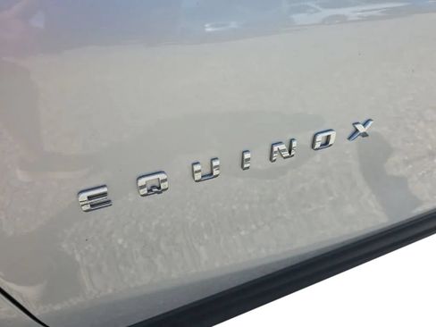 Used 2020 Chevrolet Equinox Premier AWD/4WD image 9