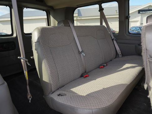 Used 2017 Chevrolet Express 2500 LS RWD image 22