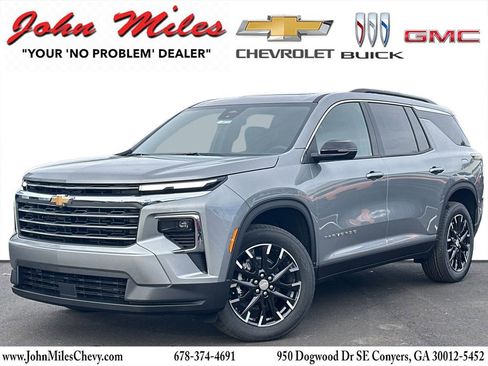 New 2026 Chevrolet Traverse LT w/ Sun and Wheel Package image 1