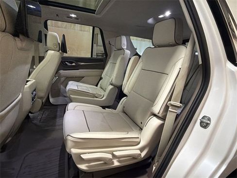 Certified 2021 GMC Yukon Denali w/ Denali Premium Package image 24