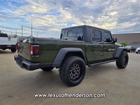 Used 2023 Jeep Gladiator Sport w/ Off Road Group image 6