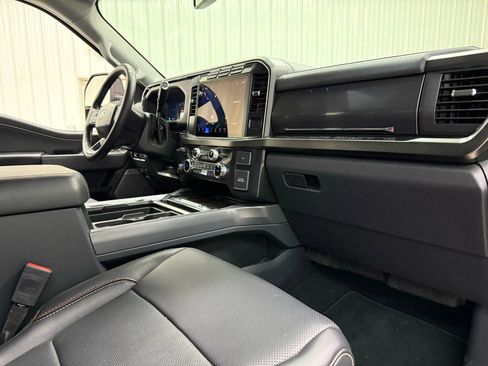 Used 2024 Ford F350 Lariat image 15