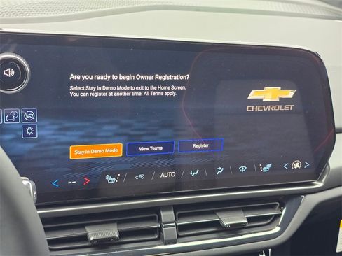 New 2026 Chevrolet Equinox EV RS image 37