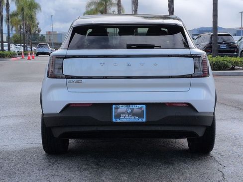 Used 2025 Volvo EX30 Ultra w/ Protection Package Premier image 9