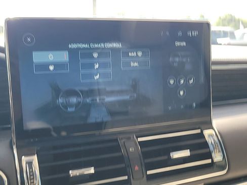 Used 2022 Lincoln Navigator Black Label AWD/4WD image 24