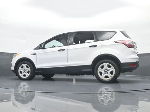 Used 2017 Ford Escape S image 51