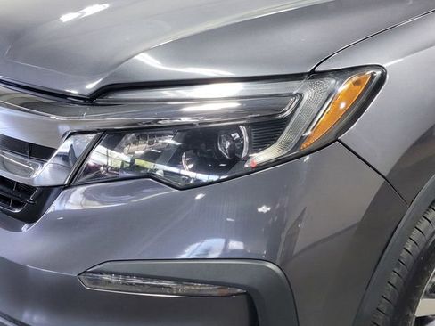 Used 2019 Honda Pilot EX image 9