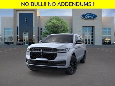 New 2025 Lincoln Navigator Reserve w/ Jet Appearance Package image 2