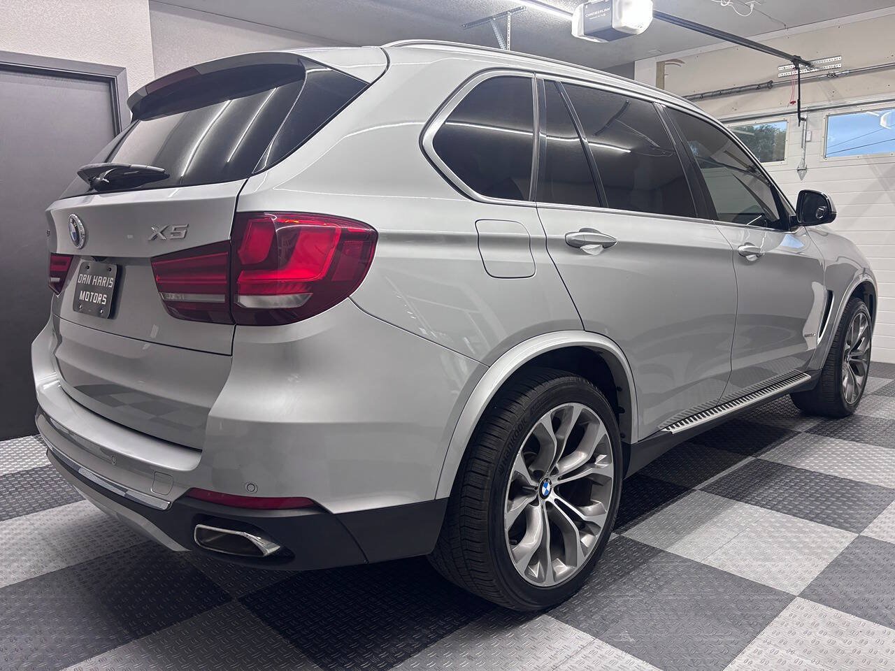 Used 2016 BMW X5 xDrive40e AWD/4WD image 8