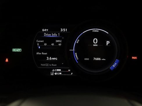 Used 2024 Lexus ES 300h F Sport image 21