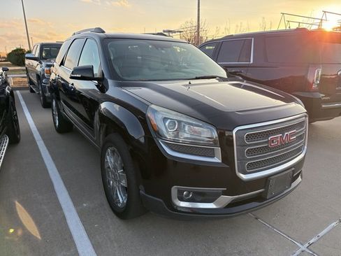 Used 2017 GMC Acadia Limited SLT image 2