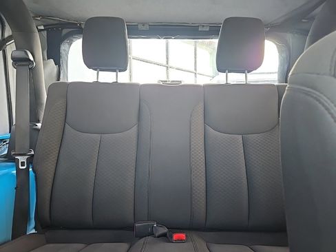 Used 2018 Jeep Wrangler Sport image 42