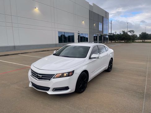 Used 2020 Chevrolet Impala LT FWD image 1