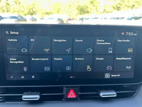 Certified 2025 Hyundai Ioniq 5 SEL image 15