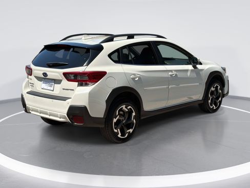 Used 2023 Subaru Crosstrek 2.5i Limited AWD/4WD image 9