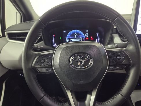 Used 2025 Toyota Corolla FX w/ Convenience Package FWD image 19