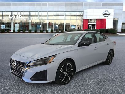 Certified 2025 Nissan Altima 2.5 SR