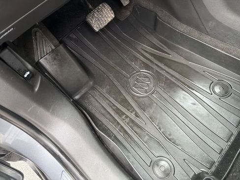 Used 2019 Buick Encore Preferred AWD/4WD image 36