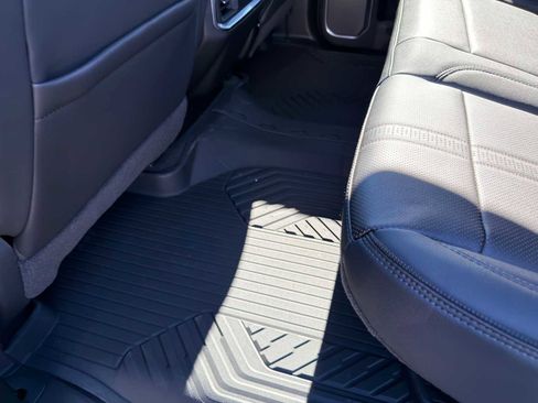 New 2026 Chevrolet Silverado 1500 High Country w/ Technology Package image 29