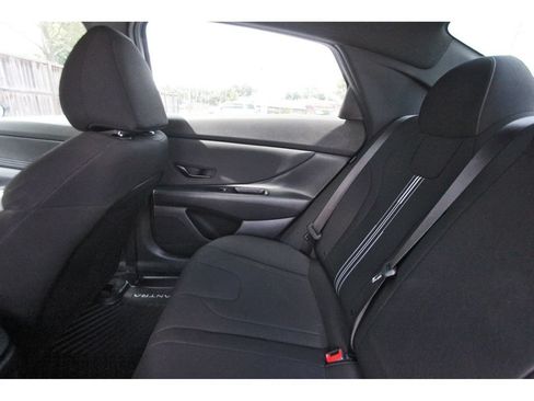 Certified 2026 Hyundai Elantra Sport FWD image 11