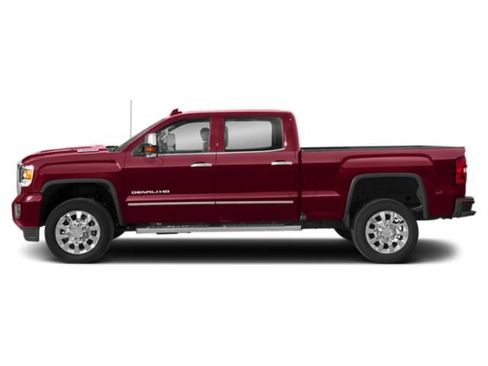 Used 2019 GMC Sierra 2500 Denali w/ Duramax Plus Package AWD/4WD image 2