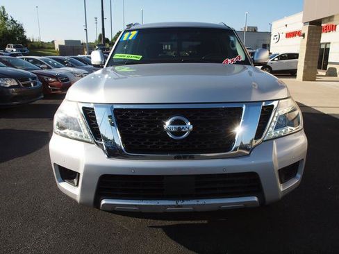 Used 2017 Nissan Armada SV AWD/4WD image 4