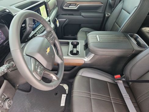 New 2026 Chevrolet Silverado 3500 High Country w/ High Country Premium Package AWD/4WD image 10