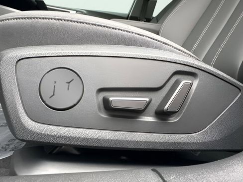 Used 2025 Audi A5 2.0T Premium w/ Convenience Package image 40