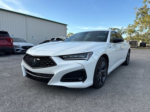 Used 2022 Acura TLX w/ A-SPEC Pkg image 9
